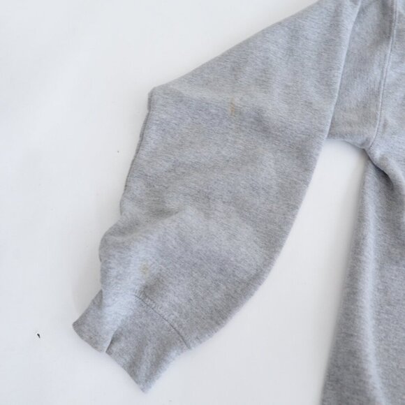 Vintage Gildan Heavy Big Red's V Cougars High School Championship Gray Sweater L - Picture 7 of 11